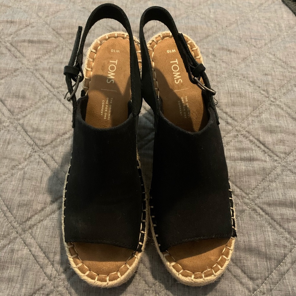 Tom’s Wedge Sandals